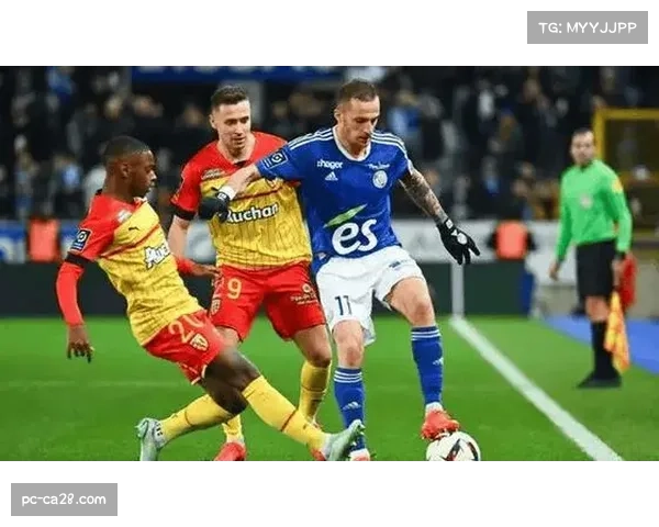 云达不莱梅后防线重组，库利巴利沃贝尔伤缺影响显著